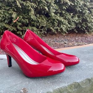 8.5 Red Comfort Plus High Heeled Shoes
